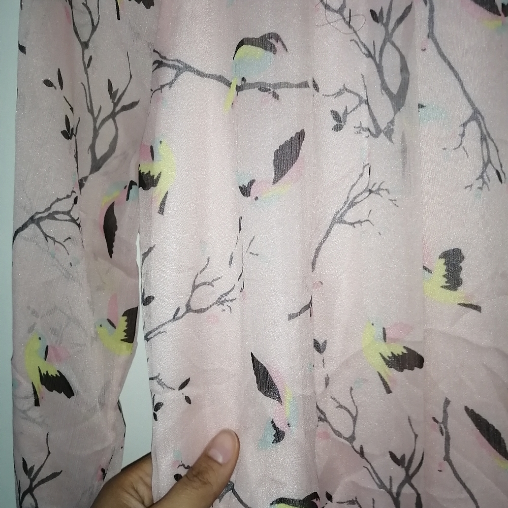 Blouse - Picture 2 of 10